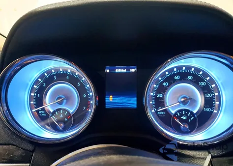 2013 Chrysler 300 из США, поврежденный, VIN 2C3CCARG9DH602864